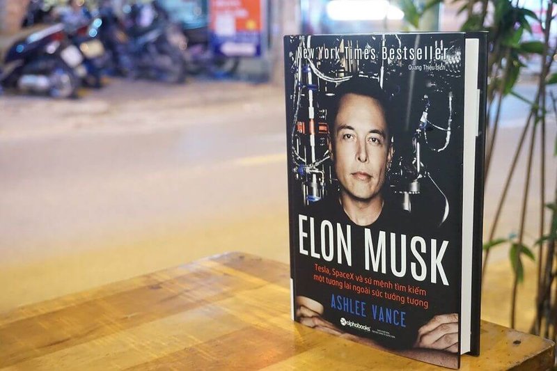elon-musk-hanh-trinh-tu-tesla-spacex-den-khat-vong-dinh-hinh-tuong-lai-baitap-net-0-1