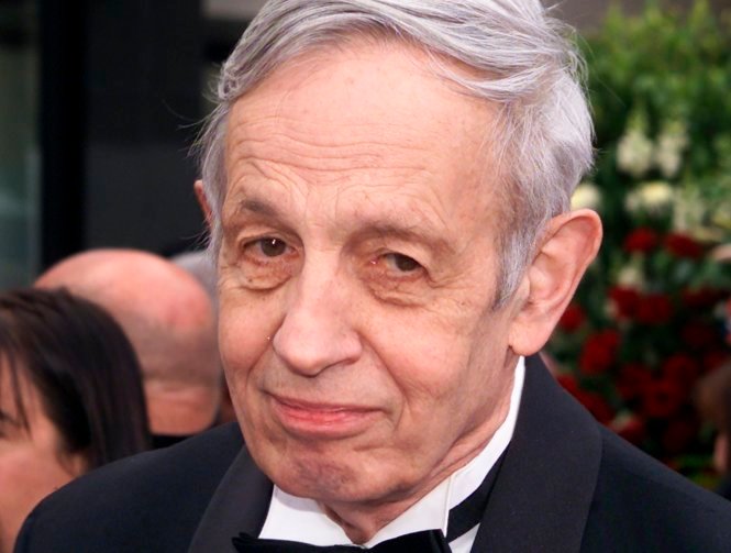 john-nash-va-ly-thuyet-tro-choi-dinh-hinh-chien-luoc-toan-cau-tu-kinh-te-den-ai-baitap-net-14-1